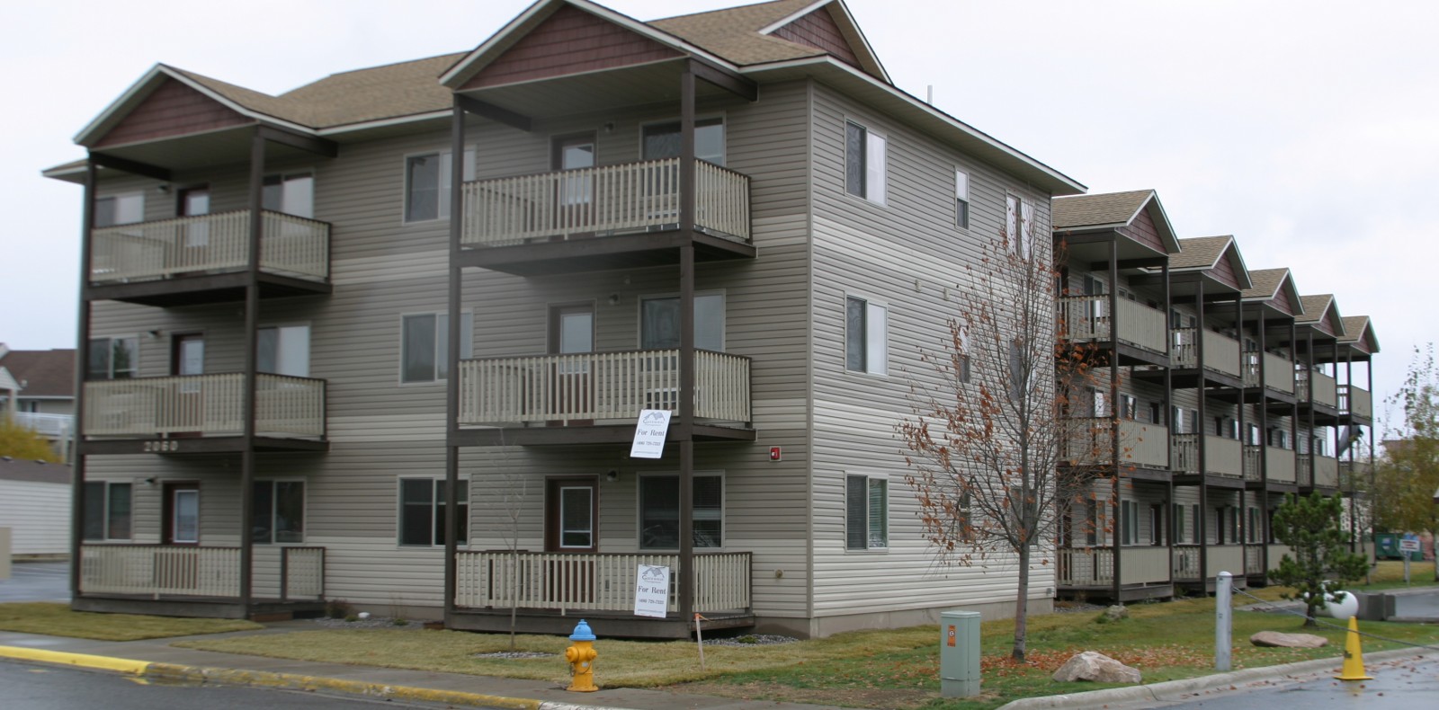 2060 Cooper – 1 Bedroom